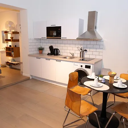 003 Avenue Louise Apartman