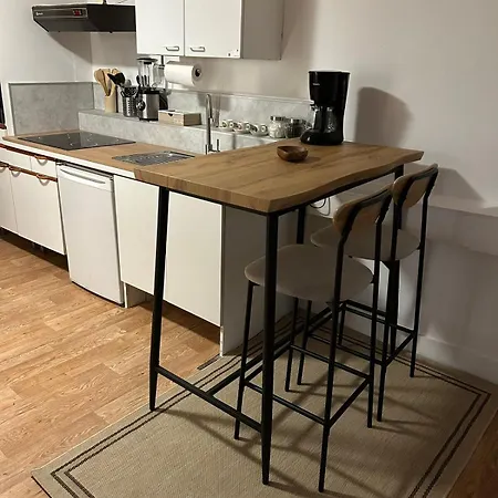 Charming Modern In An Excellent Location Apartman *