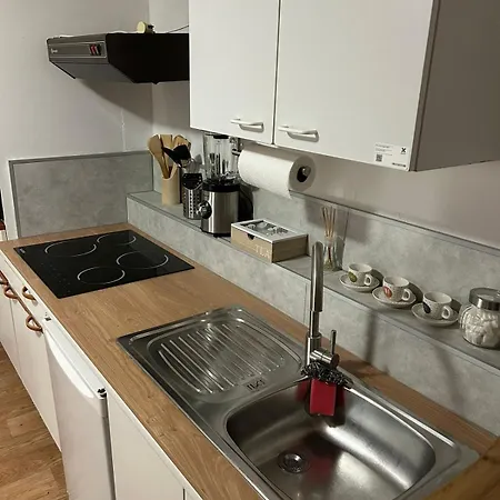 Charming Modern In An Excellent Location *
