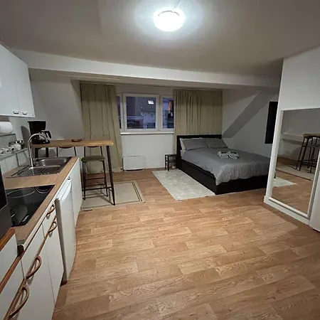 Charming Modern In An Excellent Location Διαμέρισμα *