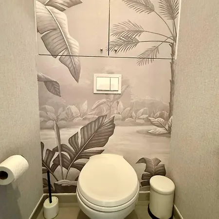 Cosy Flat For 2pers 5 Min From Gare Du Midi By Transport Bryssel