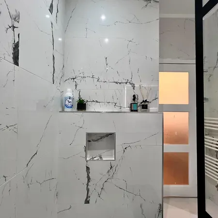 Appartement Spacious Family For 9 Near Midi Station *