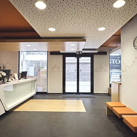 酒店 布鲁塞尔市中心便捷酒店 3*