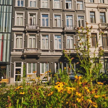 The Legacy By 2go4 Center Hostel *