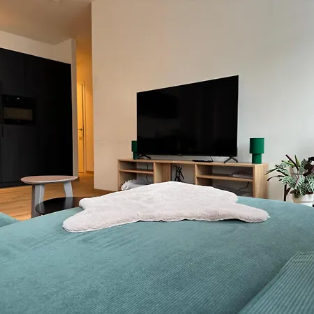 Spacious And Design Loft *