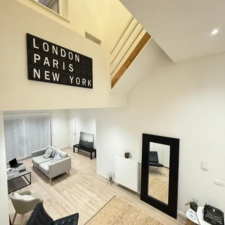 The Gallery Saint-gilles Ubytování v soukromí