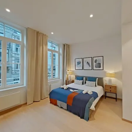 Quiet & Stylish 3-bedroom Flat In Heart Of Ixelles