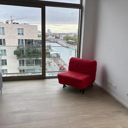 Apartment Floor Luxury With Spectacular Water Views
