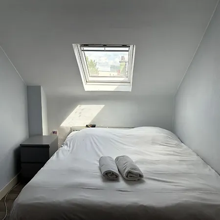 Apartman Charming Entire In Saint-gilles, Brüsszel