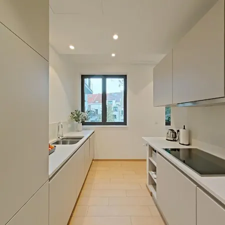 Quiet & Stylish 3-bedroom Flat In Heart Of Ixelles