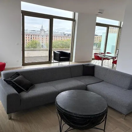 Floor Luxury With Spectacular Water Views * Brüssel