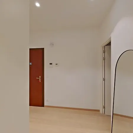 Quiet & Stylish 3-bedroom Flat In Heart Of Ixelles Brüsszel