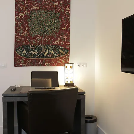 Bed & Breakfast Art De Sejour - Brusel