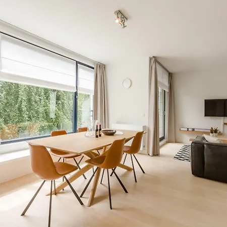 The Livorno Bruselas