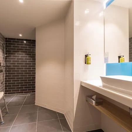 Otel Express Brussels-grand-place By Ihg