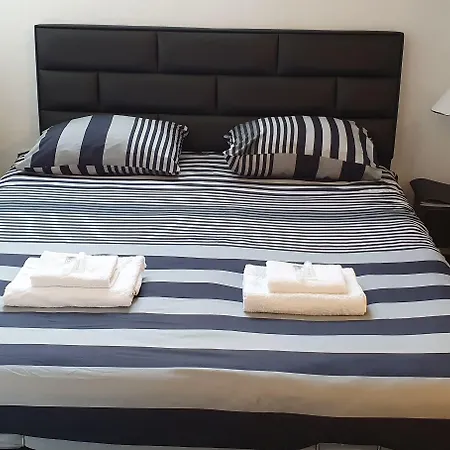 Marie-therese * Bruxelles