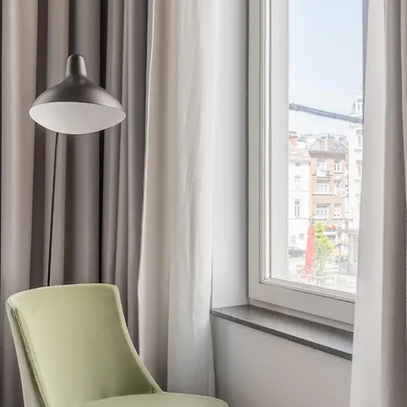 Hotel Numa Lief 4*