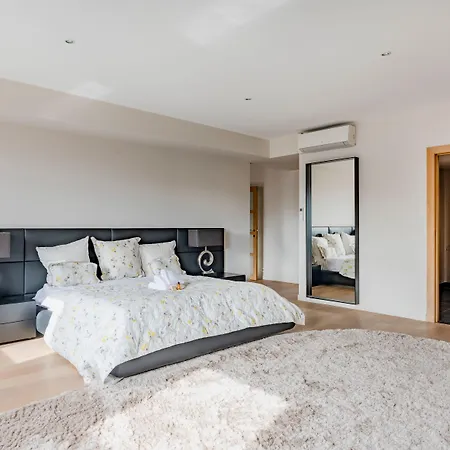 Penthouse Prestige Brüsszel