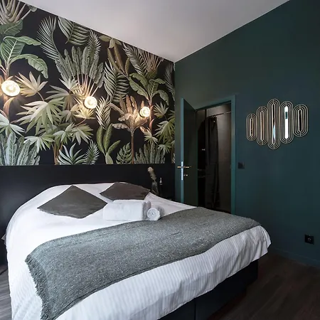 Secret Walls Bed & Breakfast 3*