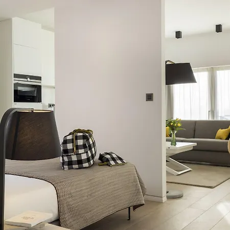 Hotel L-avenue 4*
