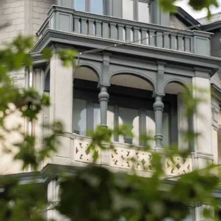 Opo ブリュッセル