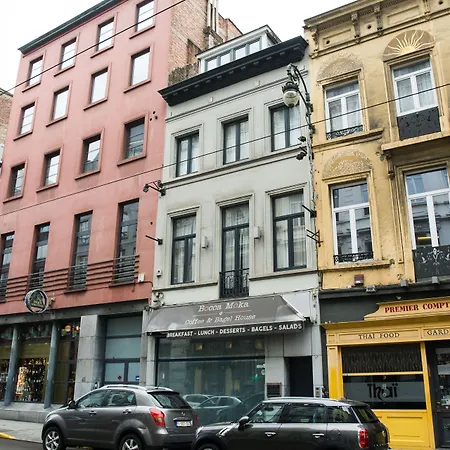 Charming Near Avenue Louise 公寓 *