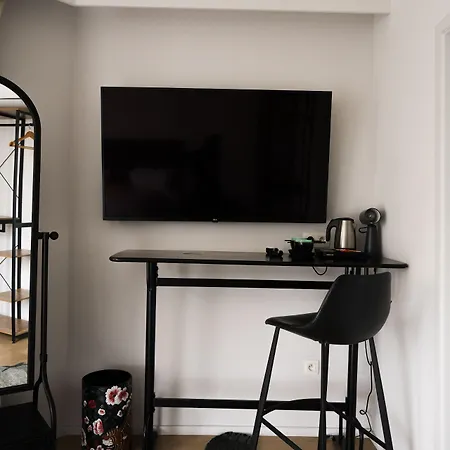 La Piece Hotel *