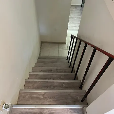 European District بيت ضيافة