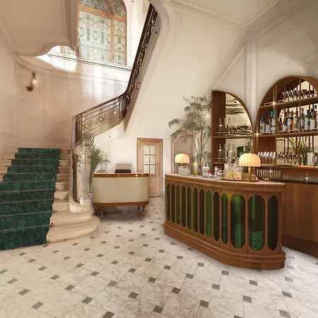 Hotell Fleur De 4*