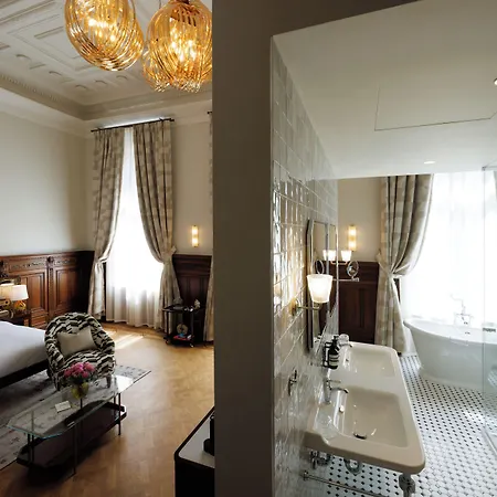 Hotell Fleur De
