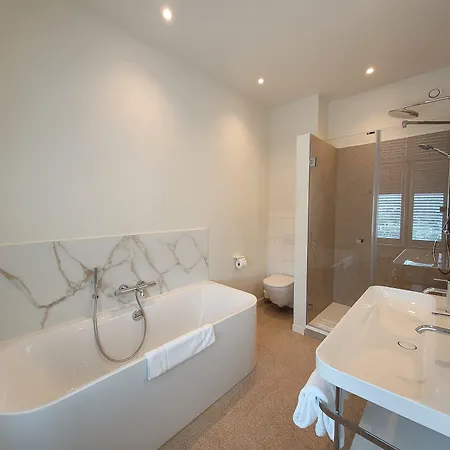 Made In Catherine ホテル