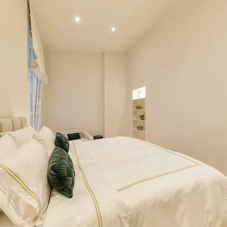 Dans L'hypercentre *