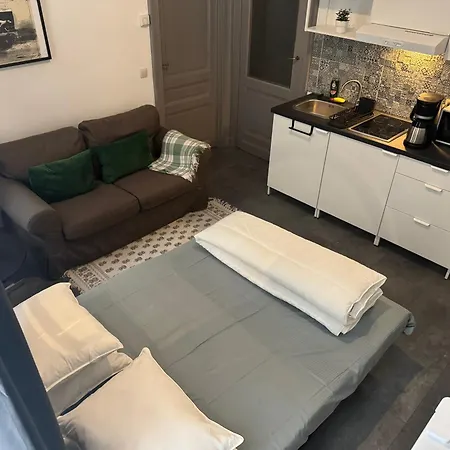 La Perla Louise Βρυξέλλες