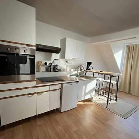 Charming Modern In An Excellent Location Appartamento