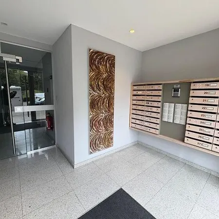 Apartment Modern With Garden Terrace Near Eu District