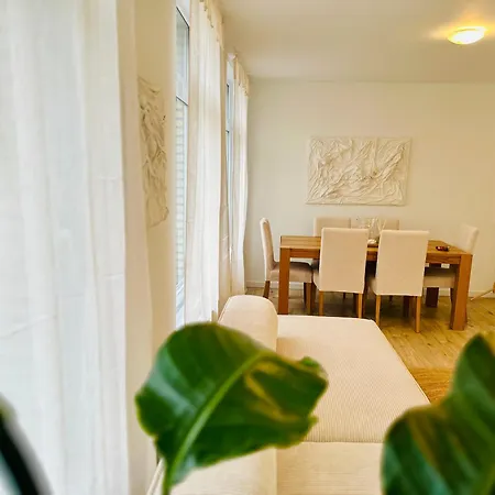 Grand Place - St Catherine - Midi - 10 Min Walk - 60mp Beautiful Apartmán