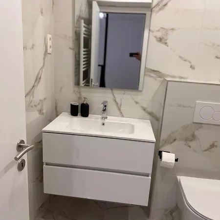 Skyline Duplex Parking Fibre Modernité * Bruxelles