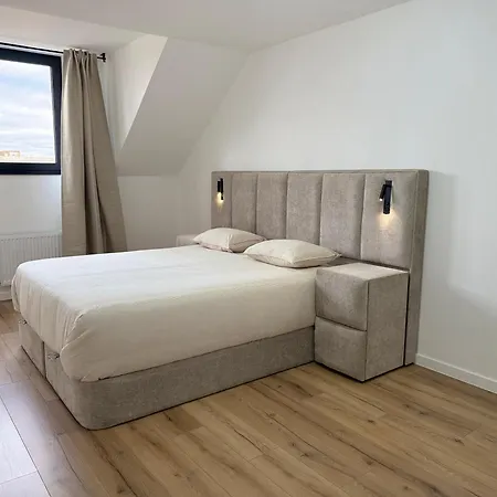 Skyline Duplex Parking Fibre Modernite Bruksela