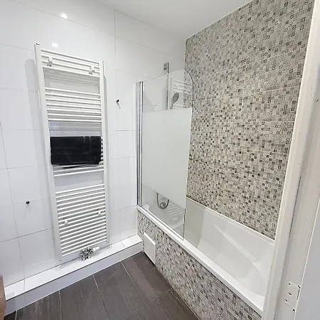 Apartment Fernand Cocq *