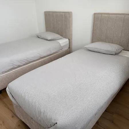 Skyline Duplex Parking Fibre Modernite *