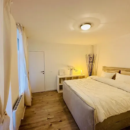 Grand Place - St Catherine - Midi - 10 Min Walk - 60mp Beautiful Brusel