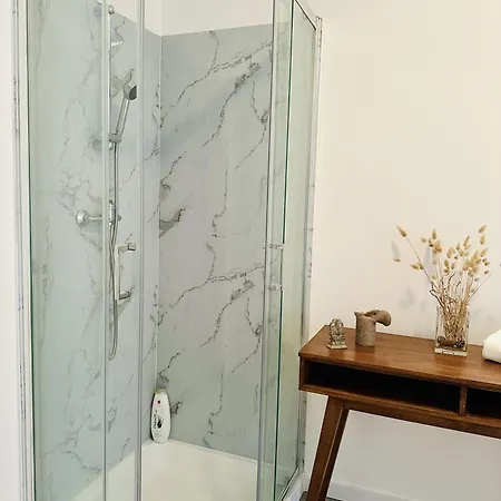 Grand Place - St Catherine - Midi - 10 Min Walk - 60mp Beautiful Apartmán *