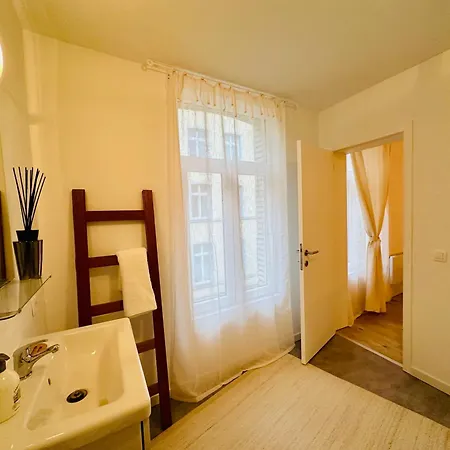 Apartmán Grand Place - St Catherine - Midi - 10 Min Walk - 60mp Beautiful