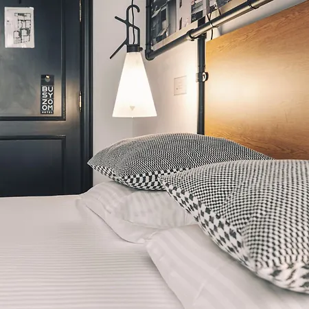 Hotel Zoom Hotel