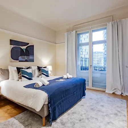 Bright 1br In The Heart Of The European Quarter Brüsszel
