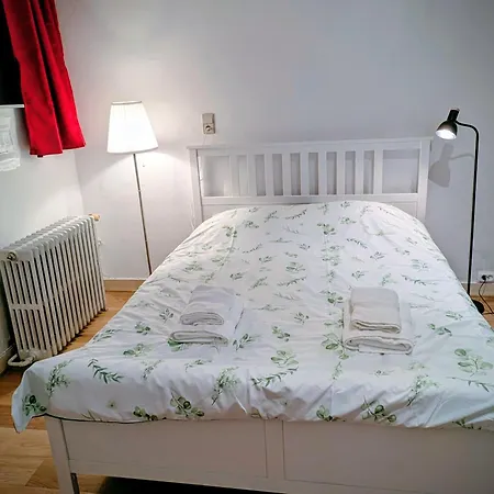 Apartment Duplex 3br Near Supermarkets & Metro - 3rd & 4th Floor, No Lift *