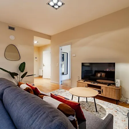 Modern 1br In The Heart Of The European Quarter