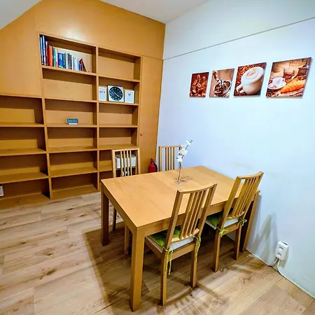 Apartment Duplex 3br Near Supermarkets & Metro - 3rd & 4th Floor, No Lift Brussels