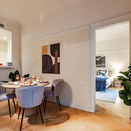 Bright 1br In The Heart Of The European Quarter