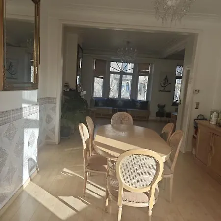 Cosy Sacre Coeur Apartment Brussels